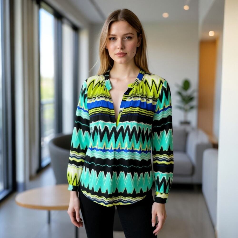 Olivaceous Blouse Size Small Green and Black Chevron Print Chiffon Long Sleeve